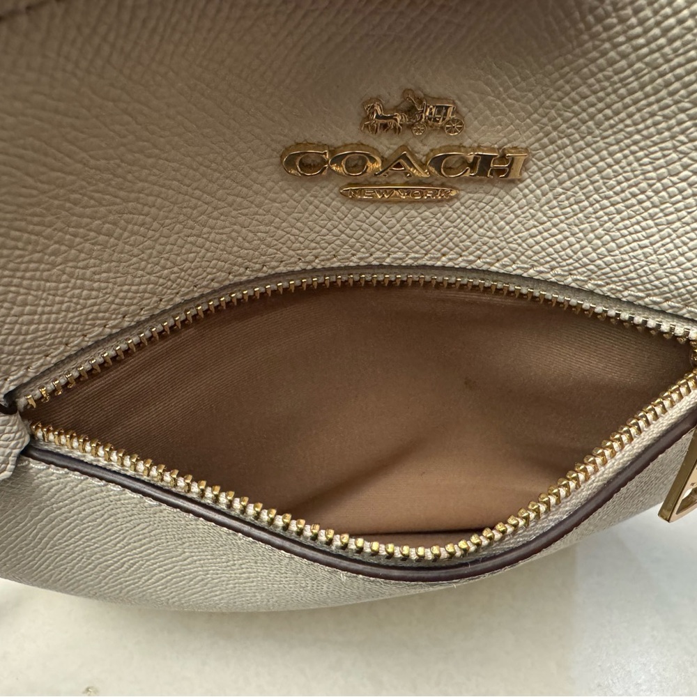 Coach White Chalk Crossbody Bag - Picture 3 of 6